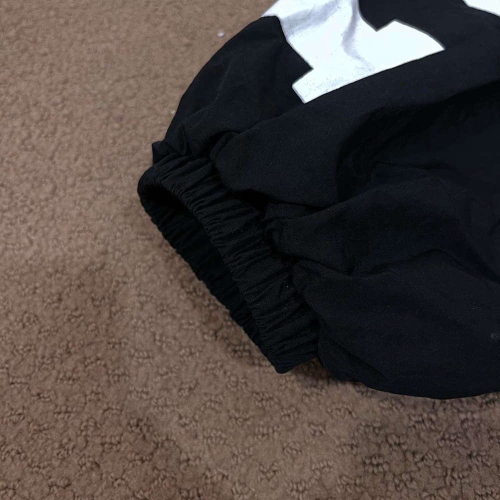 Nwot Playboy Women's Black and White baggy windbreaker pants sz small - Picture 2 of 7